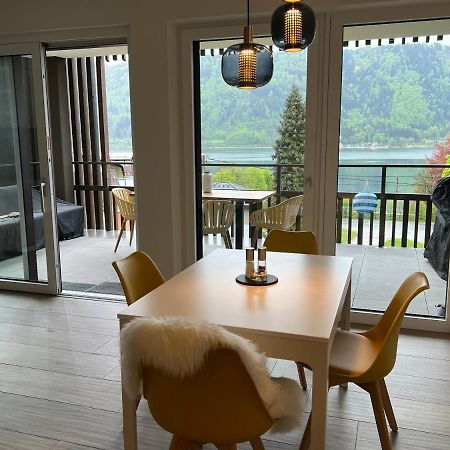 Ferienwohnung Mit Seeblick - Ossiacher See Gerlitzen Sattendorf Bagian luar foto