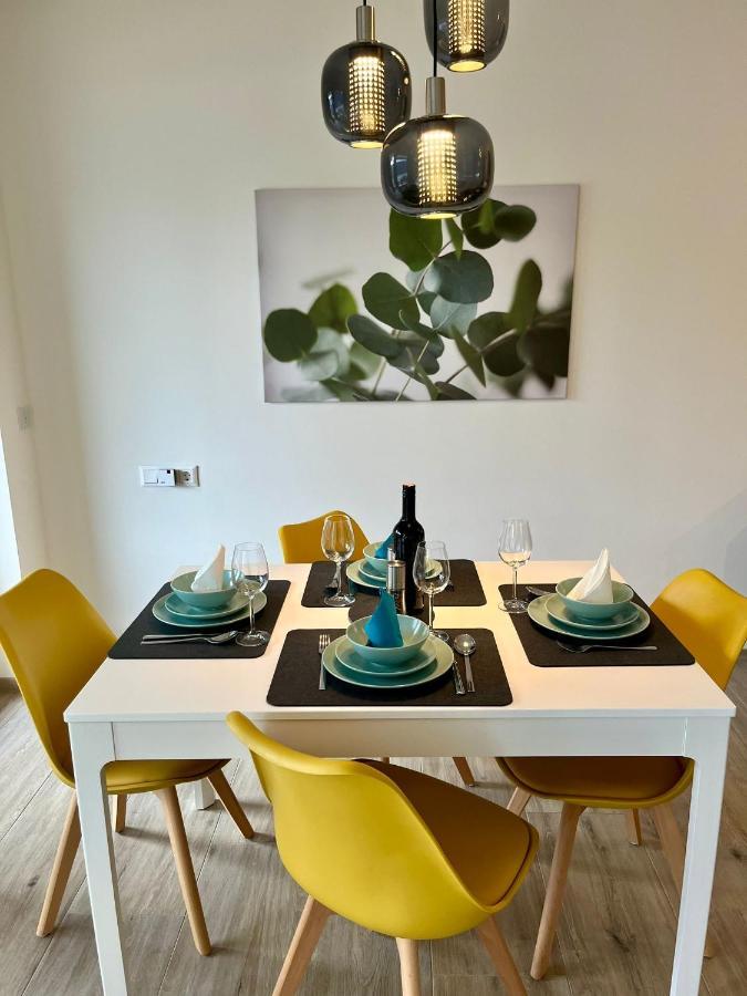 Ferienwohnung Mit Seeblick - Ossiacher See Gerlitzen Sattendorf Bagian luar foto