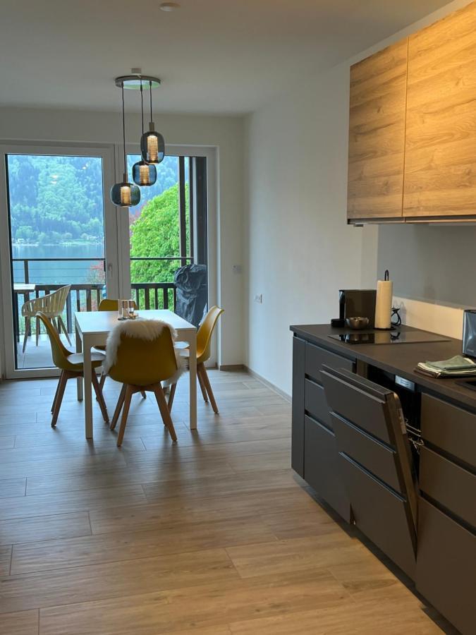Ferienwohnung Mit Seeblick - Ossiacher See Gerlitzen Sattendorf Bagian luar foto